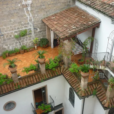 Vico Mitreo 2