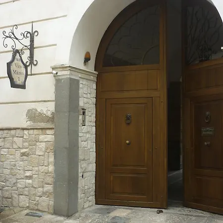 Nocleg ze śniadaniem Vico Mitreo 2